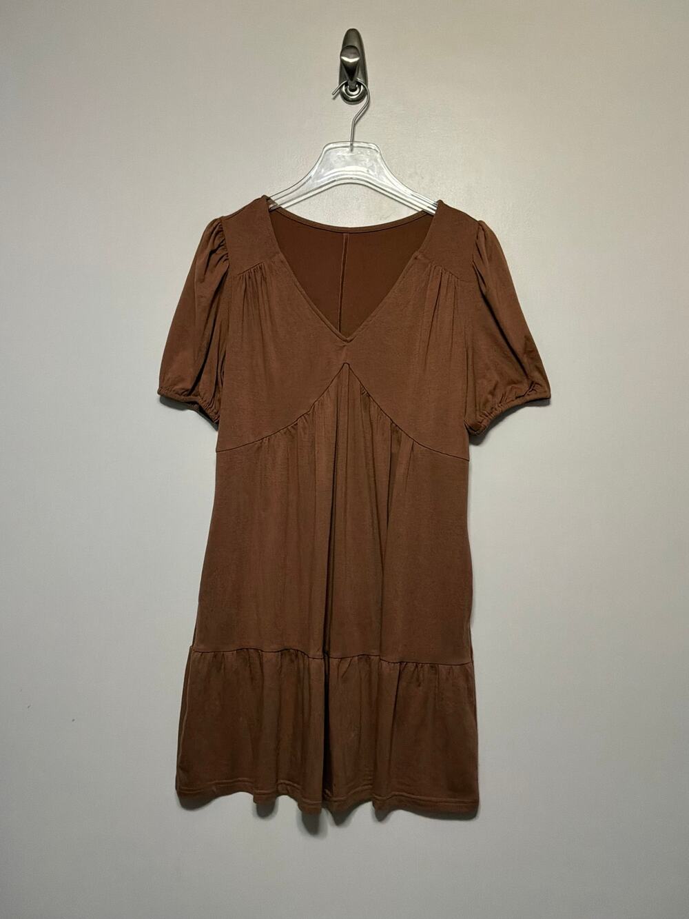 Unbranded Tiered V-Neck Dress in Brown Size Medium